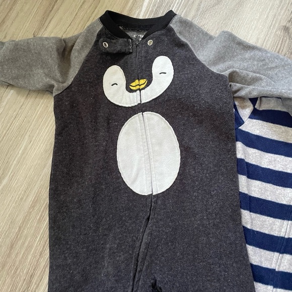 Carters 18 month Onesies 2-Pack - Picture 4 of 6